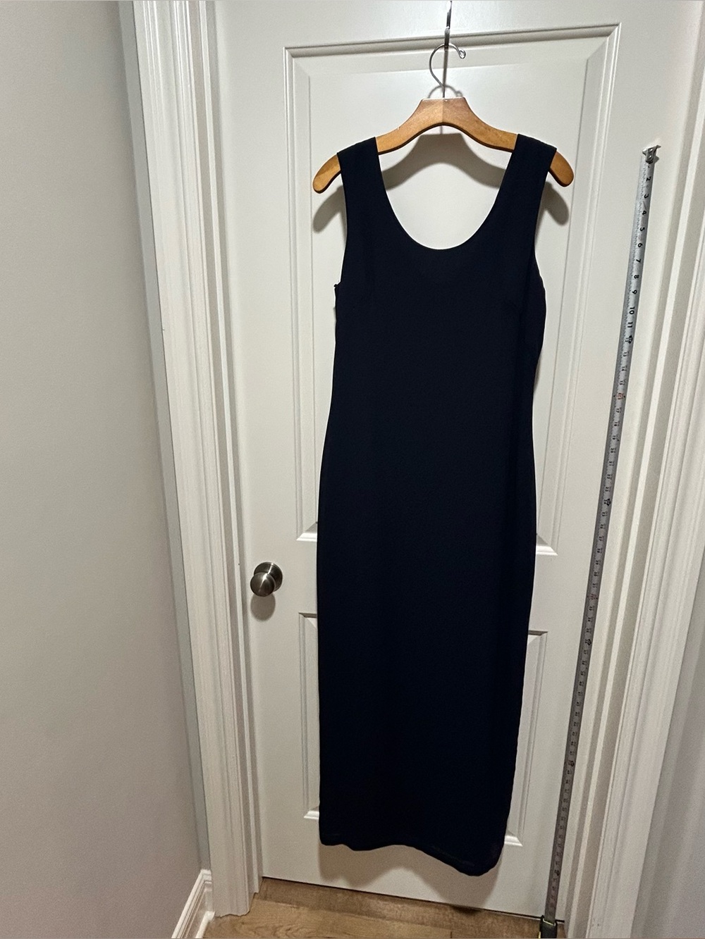 Marina by Marina Bresler women’s size 10 dark blue Sleeveless Maxi Dress. NICE